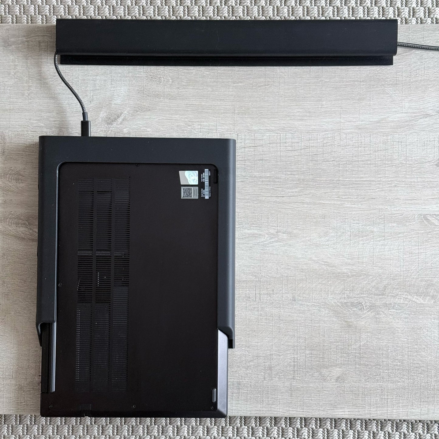 SlideUnder - Standard (Lenovo)