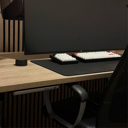 SlideUnder – Pro (Macbook)